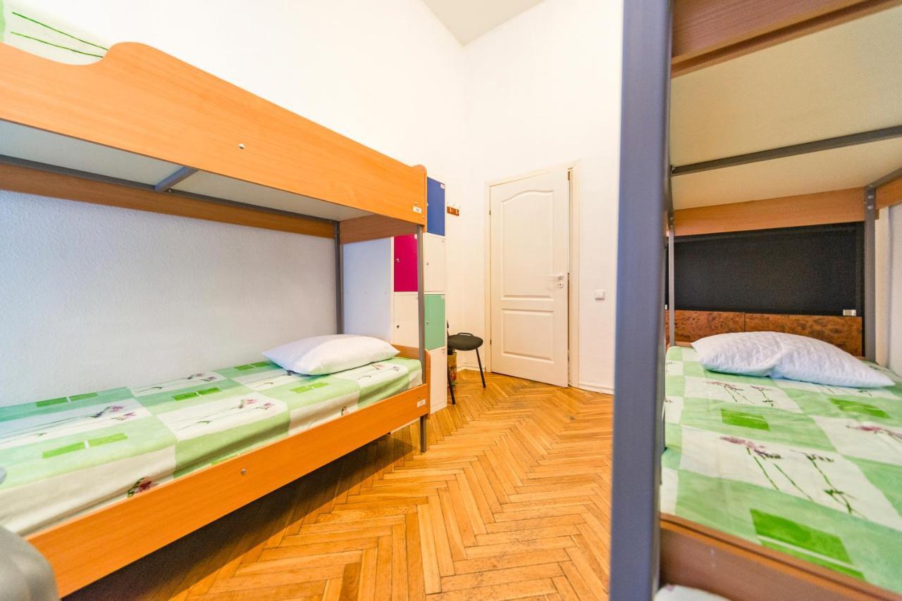 Muzey Hostel *